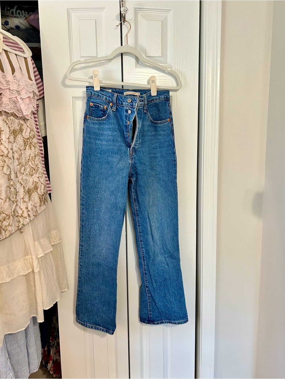 Levi's Medium Blue Ribcage Crop Boot Women's Jeans